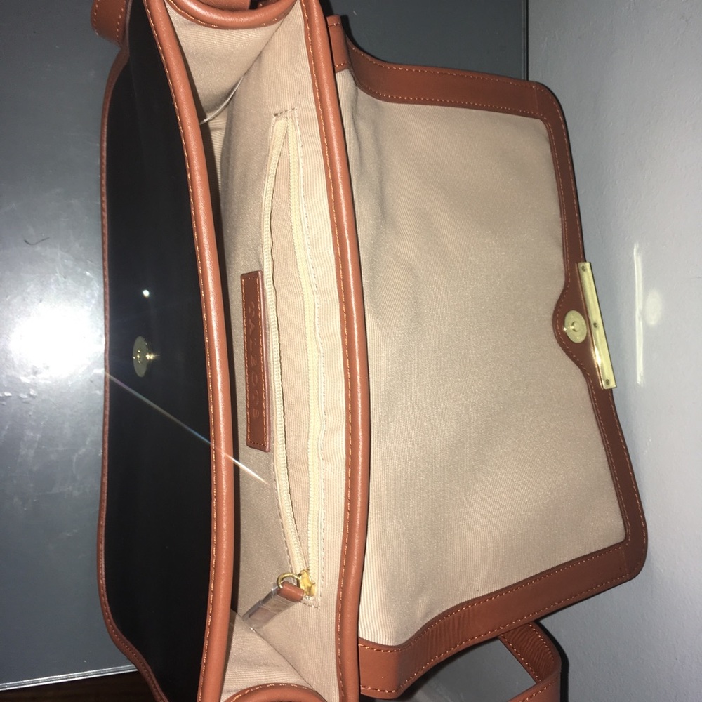Talbots Purse - Picture 2 of 2
